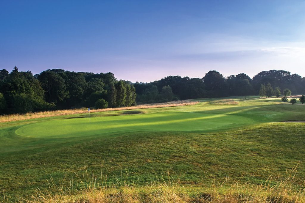 Surrey Downs Golf Club